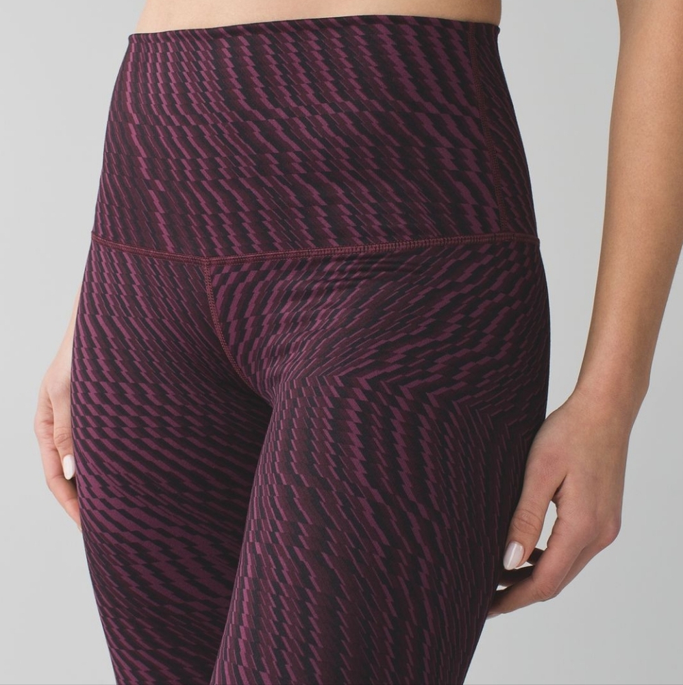 Lululemon Wunder Under Pant (Hi-Rise)Shifted Horizon Red Grape Black Size 6 GUC